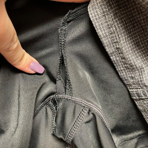 MARMOT Gray Lightweight Skirt with built in Shorts Size 4 - Picture 8 of 9